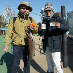 としまえんフィッシングエリア 釣果