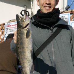 としまえんフィッシングエリア 釣果