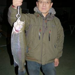 としまえんフィッシングエリア 釣果