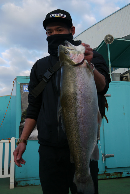 としまえんフィッシングエリア 釣果