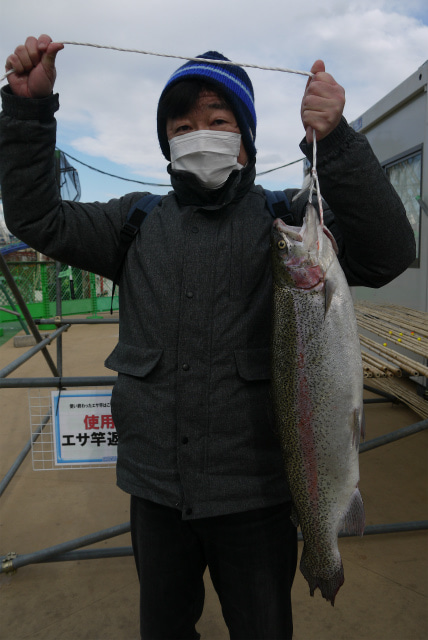 としまえんフィッシングエリア 釣果