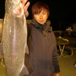 としまえんフィッシングエリア 釣果