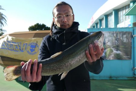 としまえんフィッシングエリア 釣果