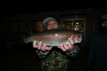 としまえんフィッシングエリア 釣果