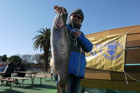 としまえんフィッシングエリア 釣果