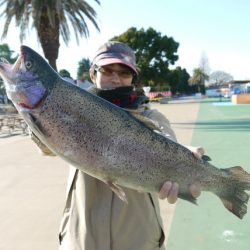 としまえんフィッシングエリア 釣果