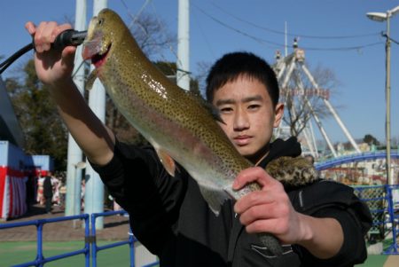 としまえんフィッシングエリア 釣果