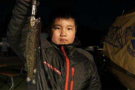 としまえんフィッシングエリア 釣果