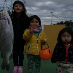 としまえんフィッシングエリア 釣果