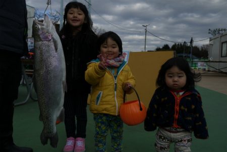 としまえんフィッシングエリア 釣果