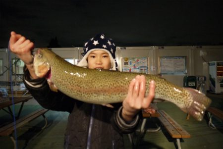 としまえんフィッシングエリア 釣果