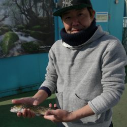 としまえんフィッシングエリア 釣果