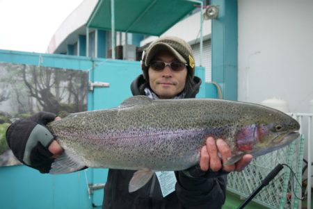 としまえんフィッシングエリア 釣果