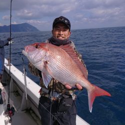 エンペラー 釣果