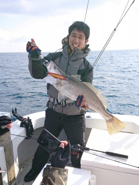 エンペラー 釣果