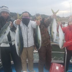 丸万釣船 釣果