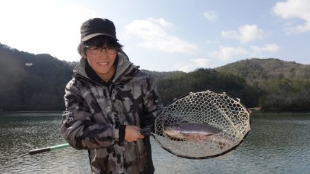 フィッシングレイクたかみや 釣果