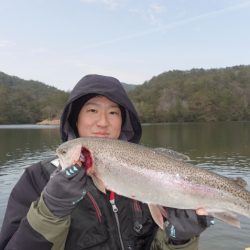 フィッシングレイクたかみや 釣果