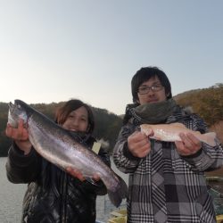 フィッシングレイクたかみや 釣果