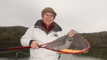 フィッシングレイクたかみや 釣果