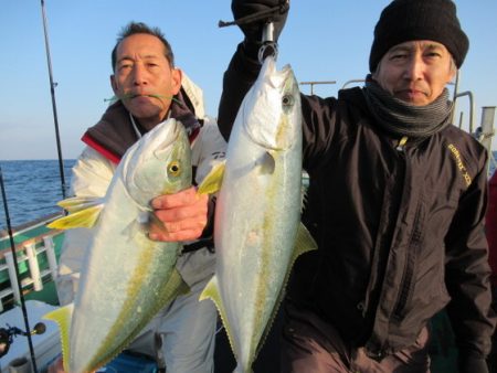 真祐丸 (しんゆうまる) 釣果