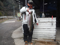 すそのフィッシングパーク 釣果