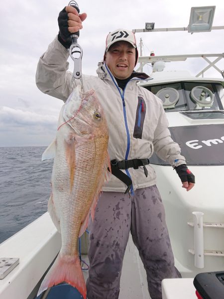 エンペラー 釣果