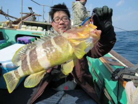真祐丸 (しんゆうまる) 釣果