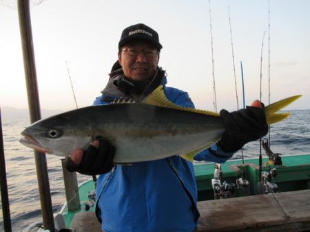 真祐丸 （しんゆうまる） 釣果