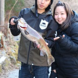 小菅トラウトガーデン 釣果