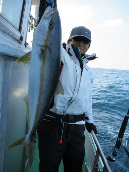 真祐丸 (しんゆうまる) 釣果