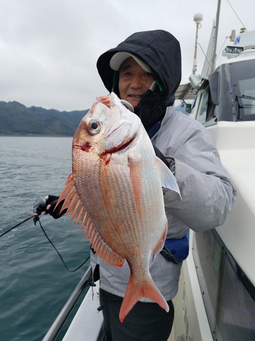 遊漁船 ニライカナイ 釣果