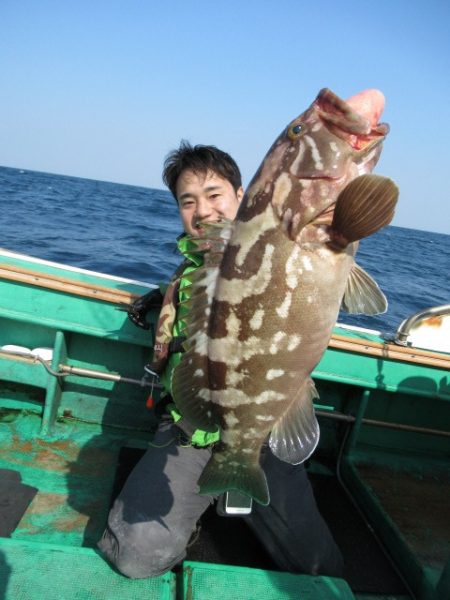 真祐丸 (しんゆうまる) 釣果