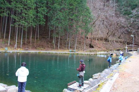 小菅トラウトガーデン 釣果
