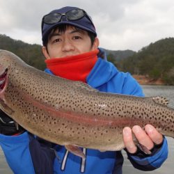 フィッシングレイクたかみや 釣果