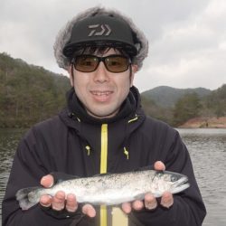 フィッシングレイクたかみや 釣果