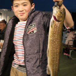 としまえんフィッシングエリア 釣果