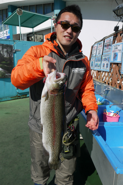 としまえんフィッシングエリア 釣果