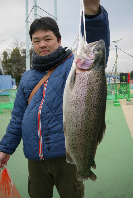 としまえんフィッシングエリア 釣果