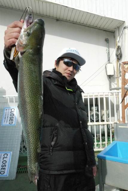 としまえんフィッシングエリア 釣果