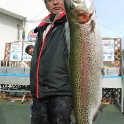 としまえんフィッシングエリア 釣果