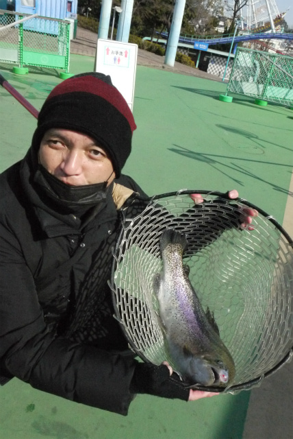 としまえんフィッシングエリア 釣果