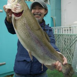 としまえんフィッシングエリア 釣果