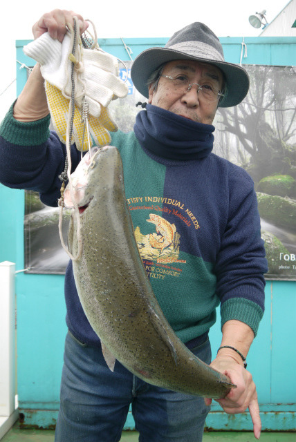 としまえんフィッシングエリア 釣果