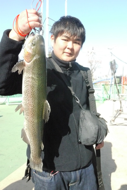 としまえんフィッシングエリア 釣果