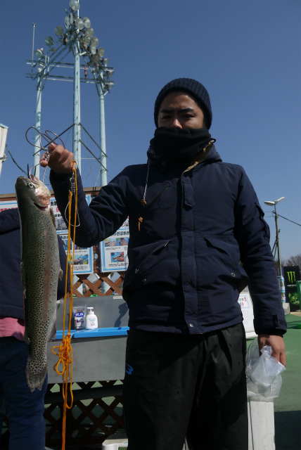 としまえんフィッシングエリア 釣果