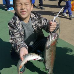 としまえんフィッシングエリア 釣果