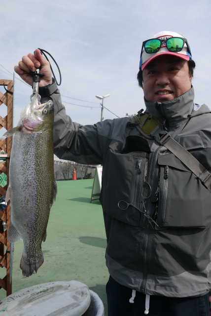 としまえんフィッシングエリア 釣果
