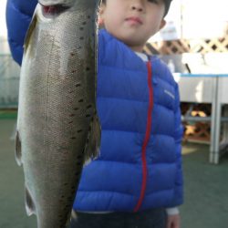 としまえんフィッシングエリア 釣果