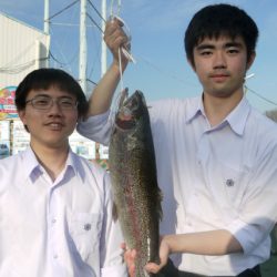 としまえんフィッシングエリア 釣果